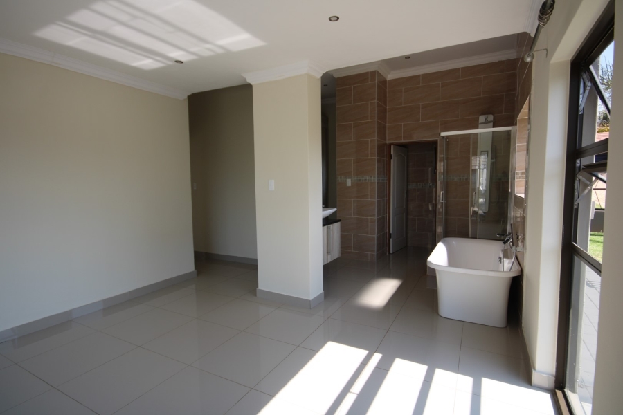 3 Bedroom Property for Sale in Leloko Lifestyle Estate North West